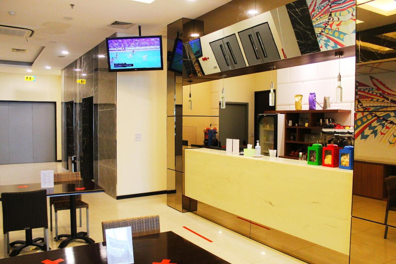 Nite & Day Jakarta - Mangga Besar Exterior foto