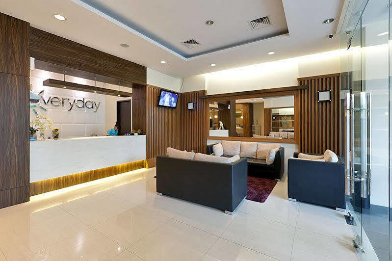 Nite & Day Jakarta - Mangga Besar Exterior foto